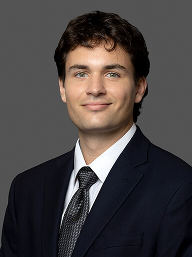 Photo of Andrew Ilie